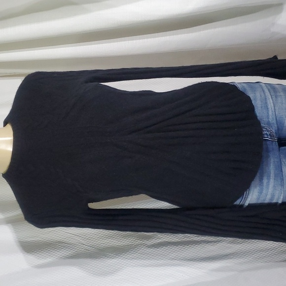 Aqua Sweaters - Aqua Women’s Gray 100% Cashmere Sweater Bell Sleeves Size S